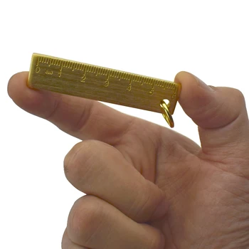 Mini hordozható arany sárgaréz vonalzó akasztóval vintage fém mérőeszközök Kis írószer kiegészítők 6 cm-es méretarányú egyenes élű ajándék