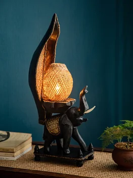 Délkelet-Ázsia Thai stílusú világítás Club Inn Model Room Crafts Thaiföld Dekoratív lámpák Lámpa Elefánt lámpa